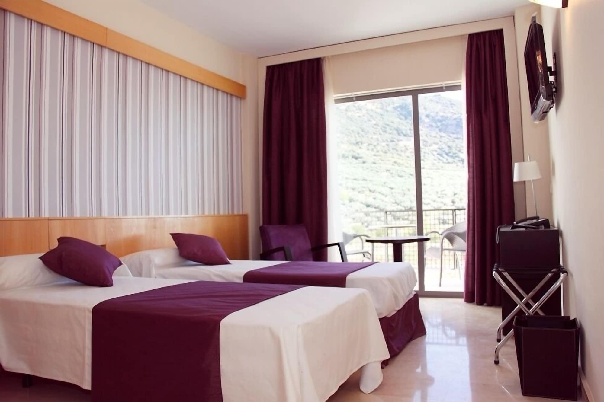 Hotel Mencía Subbética 3*