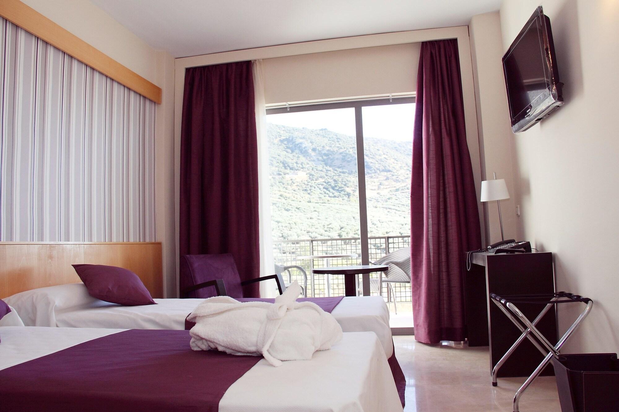 Mencía Subbética Hotel 3*