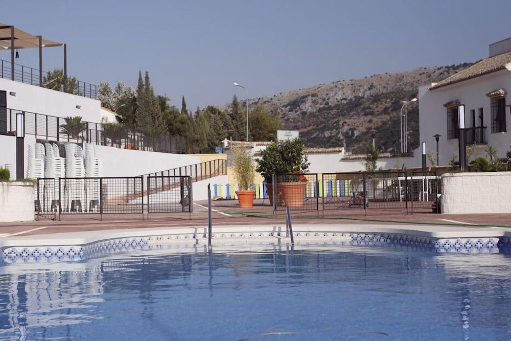 Mencía Subbética 3* Doña Mencía